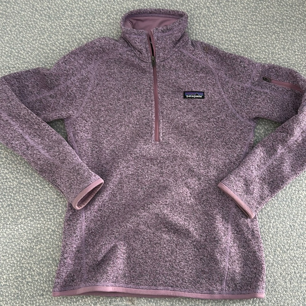Patagonia women’s Better Sweater 1/4 zip - heather pink
